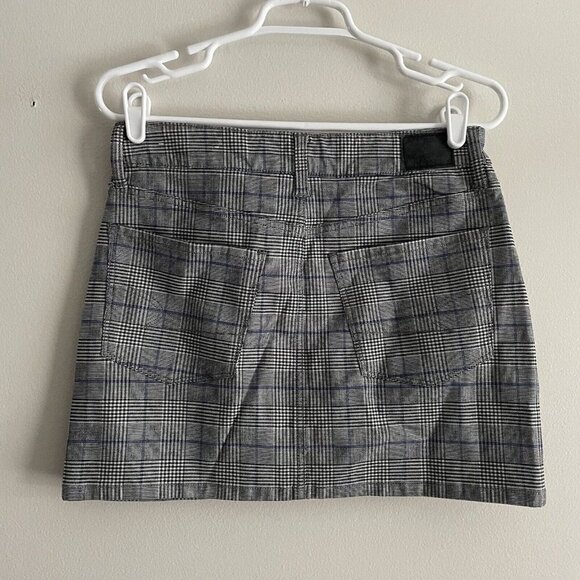 American Eagle Women 4 Gray/Blue Plaid School Girl 5-Pocket Hi-Rise Mini Skirt - Picture 4 of 8